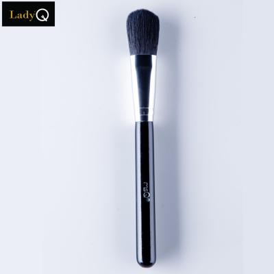 Lady Q LQ-006  Foundation Brush แปรงลงรองพื้น ช่างแต่งหน้ามืออาชีพไว้วางใจ เลือกใช้!!! –  สีดำ