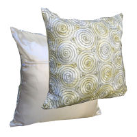 A6-Thai Silk Pillow Covers ปลอกหมอนอิง ไหมไทยลายดอกกุหลาบ 16×16 นิ้ว 1 คู่ สีเหลืองอ่อน