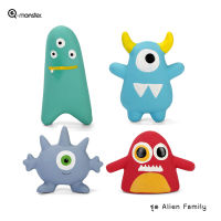 Q-monster Alien Family ของเล่นสุนัข ชุดครอบครัวเอเลี่ยน ทำจากยางพารา กัดมันส์ เคี้ยวเพลิน มีเสียงร้องเวลากัด ทนทาน