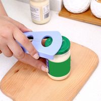 1Pcs Portable Bottle Opener Kitchen Gadgets 3-Hole Non-skid Plastic Wrench Tool Multifunctional Can Lid Screw Opener