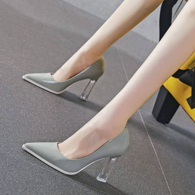 Huilm รองเท้าส้นสูง8ซม. สำหรับผู้หญิง,รองเท้าส้นสูงสีเบจส้นหนาหัวแหลมแฟชั่นใหม่รองเท้าแตะหนังนิ่มส้นสูงสำหรับใส่ทำงาน20229201