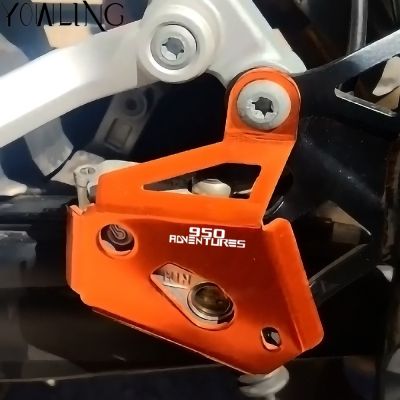 Brake Reservoir Pump Protector Guards 990SMT FOR 950 990 ADVENTURE S R 950 SUPER ENDURO 990 950 SUPERMOTO SUPER MOTO R 990 SMT