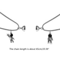 2 Pcs Cute Astronauts Magnet Attraction Pendant Couple Necklace Friendship Jewelry Creative Cool Chain Necklaces 54DC