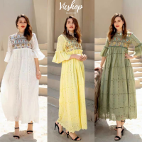 Lace Bohemian dress : เดรสไปทะเล แม็กซี่เดรส เดรสผ้าลูกไม้​ งานปักแต่งเลื่อมช่วงอกและปอมๆ แขนระบาย​ มีซับใน​ ด้านหลังสม็อค