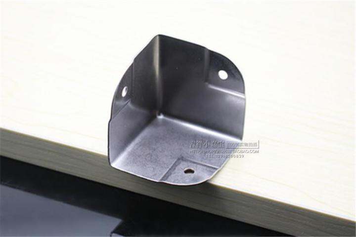 2pcs-stainless-steel-304-aviation-corner-brackets-toolbox-aluminum-alloy-box-pressure-three-bread-angle-protector