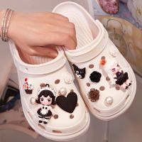 ♠◎ CROCS Jibbitz จี้กระดุม รูปเจ้าหญิง สีดํา อุปกรณ์เสริม สําหรับตกแต่งรองเท้า diy