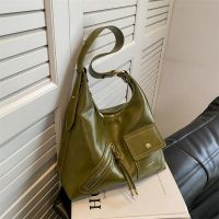 --BAO2382✳ rge-caci nd female 23 new sprg and summer he dgn shoulder -mat commuter tote