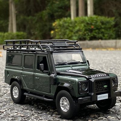 โมเดลรถโลหะผสม1:32 Rover Defender Diecasts ของเล่นโลหะ Off-Road ยานพาหนะรถจำลองของขวัญของเล่นเด็ก