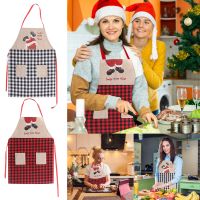 [TIN Household Products] ผ้ากันเปื้อนคริสต์มาสผ้ากันเปื้อนผู้ใหญ่ Santa Apron ผ้ากันเปื้อนทำอาหารในครัวแบบปรับได้สำหรับงานปาร์ตี้คริสต์มาสผ้ากันเปื้อน49ers สำหรับผู้ชายพร้อมกระเป๋า