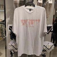 เสื้อยืด โอเวอร์ไซซ์ พิมพ์ลาย Blackpink x H&amp;M Original Storeเสื้อยืดS-5XL