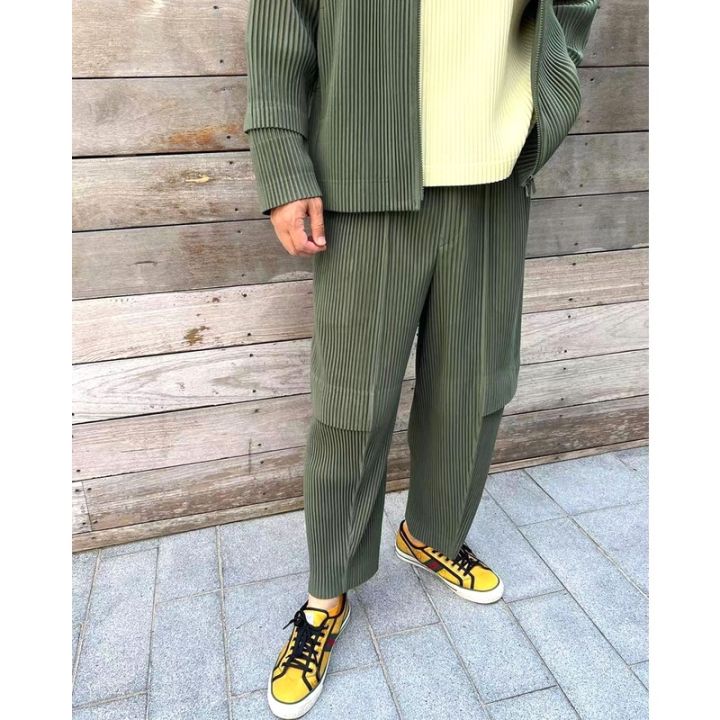 gm4j-2023-issey-miyake-japanese-pleated-trousers-military-green-overalls-mens-spring-and-autumn-casual-pants-suit