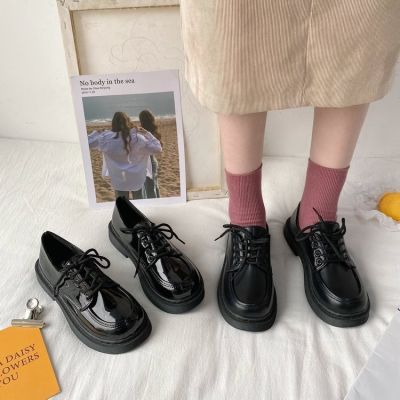 In the spring of 2021 the new leisure shoes small black leather shoes with loafers British wind students with flat shoes for womens shoes