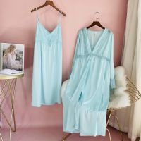 หลวมซาติน Nightgown 2ชิ้น Nighty และเสื้อคลุมสูทยาวผู้หญิงชุดนอนหลับลูกไม้เย็บปะติดปะต่อกันชุดนอนเลานจ์สวมใส่ฤดูใบไม้ผลิใหม่ชุดชั้นใน