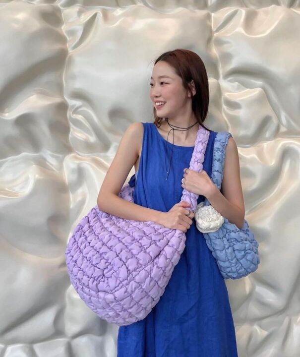 in-the-summer-of-2023-the-new-han-edition-cos-clouds-niche-fold-dumplings-package-large-capacity-tote-bags-commuter-inclined-shoulder-bag