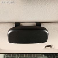 Magnetic Glasses Holder Car Sun Visor Glasses Case Organizer Glasses Storage Box Holder Visor Sunshade Car Holder For Glasses