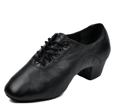 ผู้ชาย39; S ละตินรองเท้าเต้นรำตัวผู้สีดำ PU นิ่มด้านล่าง3.5ซม. รองเท้าเต้นการเต้นแทงโก้ขนาด38-45