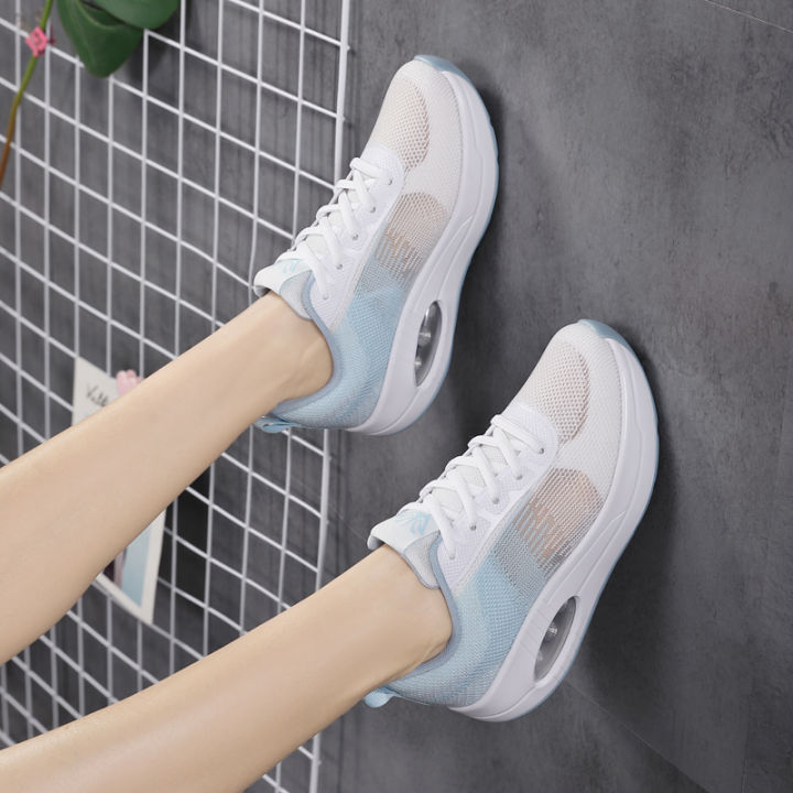 ruideng-รุ่น-82254-รองเท้าผ้าใบผู้หญิงเพื่อสุขภาพ-ความสูง-5-cm-น้ำหนักเบา-นุ่ม-ระบายอากาศได้ดี-มี-4-สี-ไซส์-36-40-สินค้าพร้อมส่ง