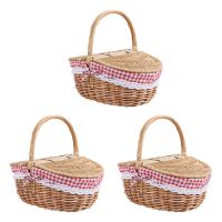 3X Country Style Wicker Picnic Basket Hamper with Lid and Handle &amp; Liners for Picnics, Parties and BBQs