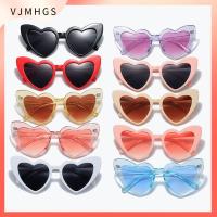 VJMHGS อุปกรณ์เสริมสำหรับผู้หญิง แว่นตา clout แว่นกันแดดหัวใจรัก การป้องกัน UV400 แว่นกันแดดวินเทจ แว่นตา แว่นตากันแดดรูปหัวใจ