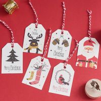 100Pcs Merry Christmas Tags ป้ายกระดาษห่อของขวัญแท็กแขวน Santa Claus กระดาษการ์ด Xmas DIY หัตถกรรม Party Supplies