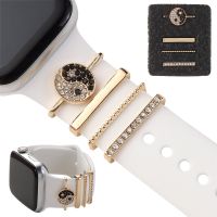 Creative Metal Wristbelt Charms Decorative Ring For Apple Watch Band Diamond Ornament Smart Watch Silicone Strap Accessories