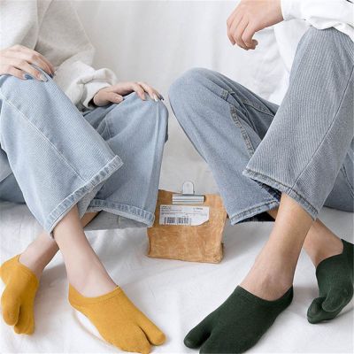 ถุงเท้าสองนิ้วถุงเท้าข้อต่ำญี่ปุ่น VCVEPH Unisex แฟชั่นแยกนิ้วถุงเท้าถุงเท้าสูงไม่ลื่น