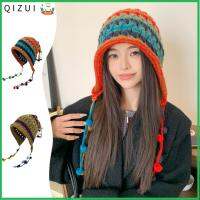 QIZUI งานทำมือ หมวกตุ๊กตาผ้า หนาขึ้น สีสำหรับตกแต่ง ที่ปิดหูกันหนาว ของใหม่ การ์ตูนลายการ์ตูน หมวกป้องกันหู ความอบอุ่นในฤดูหนาว