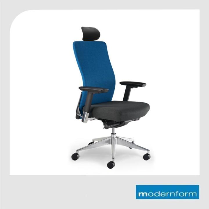 modernform-เก้าอี้สำนักงาน-รุ่น-series15-เบาะสีดำ-พนักพิงสูง-สีน้ำเงิน-เก้าอี้ทำงาน-เก้าอี้ออฟฟิศ-เก้าอี้ผู้บริหาร-เก้าอี้ทำงานที่รองรับแผ่นหลังได้ดีเป็นพิเศษ-ปรับที่วางแขนได้-3-ทิศทาง-ปรับล็อคเอนพนัก