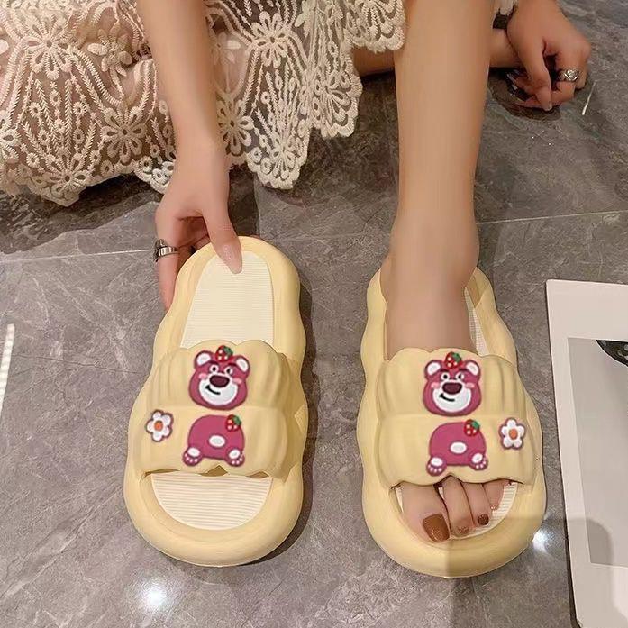 july-2023-slippers-outerwear-stepping-on-shit-clouds-soft-bottom-student-outdoor-internet-flip-flops-for