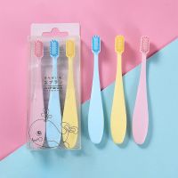 แปรงสีฟันเด็ก แปรงสีฟัน แปรงสีฟันขนนุ่ม แปรงเด็ก แปรงทารก สำหรับเด็กอายุ 1-3 ปี ปลอดภัยต่อเหงือกและฟัน Kids Toothbrush Beautyy