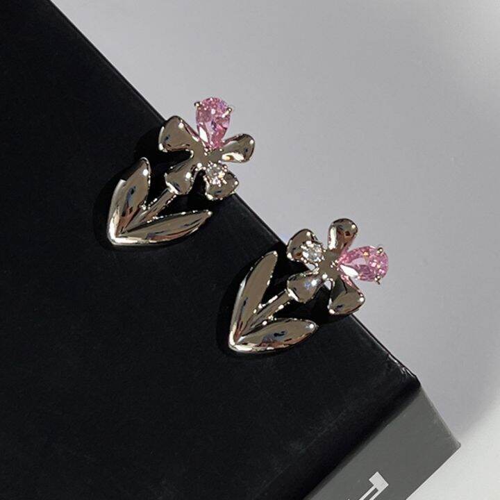 cod-korean-version-of-niche-design-tulip-earrings-female-ins-style-sweet-and-cute-fashion-light-luxury-high-end