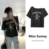 ส่งไวจากไทย พร้อมส่ง MISS SUMEY เสื้อยืดแขนสั้น เปิดไหล่ พิมพ์ลายการ์ตูนแมว สไตล์เกาหลี สําหรับผู้หญิง