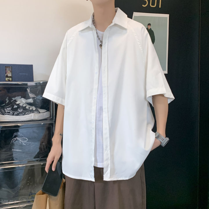 เสื้อ2023สำหรับผู้ชายฤดูร้อนบางสีล้วนเข้าได้กับทุกชุดเสื้อผ้าแฟชั่นนักศึกษาสไตล์เกาหลีเก๋ๆใส่สบาย