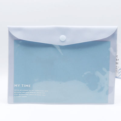 Daiso กระเป๋าเอกสาร PVC สีฟ้า 24.2x0.9x17.6 ซม.