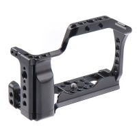 Top Camera Cage Aluminum Alloy Video Cage for Canon M5 M50 M50II Mirrorless Camera Cold Shoe Mount 1/4 Inch 3/8 Inch Screw Holes