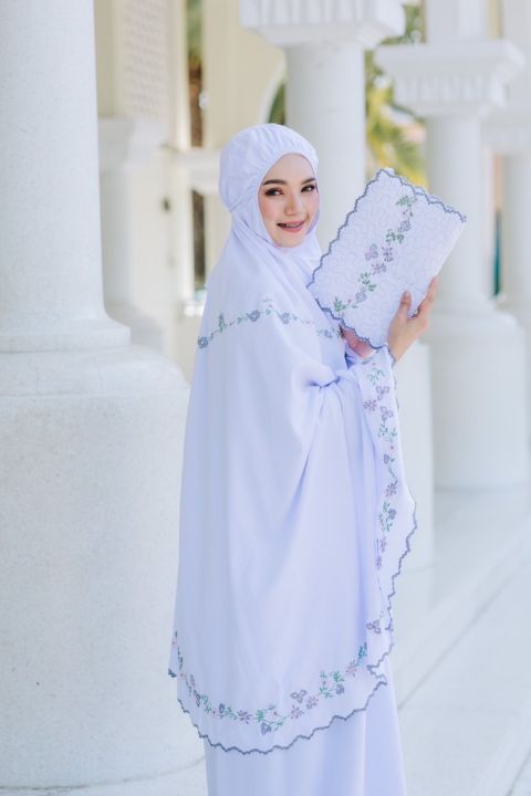 ชุดมุสลิมหญิง-ชุดละหมาดผู้หญิง-ผ้าคลุมละหมาด-talakong-ชุดละหมาดปักดอกพร้อมกระเป๋าพกพาเนื้อผ้า-micro-cotton-ผ้านิ่มเบาใส่สบาย