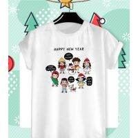 ราคาถูกเสื้อยืดลายเสื้อลายปีใหม่ Merry Christmas &amp; Happy New Year 2023ใส่สบาย สีสันสดใส  ไม่ยืดไม่ย้วย เสื้อลายซานตาครอสS-5XL