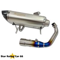 ท่อ xmax 300 ท่อ Akrapovic  (สีเงิน) มีรูน็อตเซนเซอร์ สามารถใส่ได้กับรถปี 2017-2022 ท่อตรงรุ่น คอไทเทเนี่ยมแท้ ปลายคาร์บอนเคฟล่า ปากเฉียง