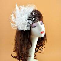 ผู้หญิงเจ้าสาวงานแต่งงาน Fascinator ตาข่าย Veil หมวก Contrast ดอกไม้ Plush Wave Point กิ๊บติดผม Feather Beaded ค็อกเทลเข็มกลัด Headwear