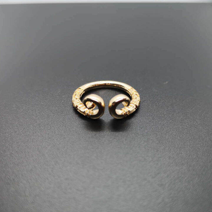 Cute hot sale rings gold