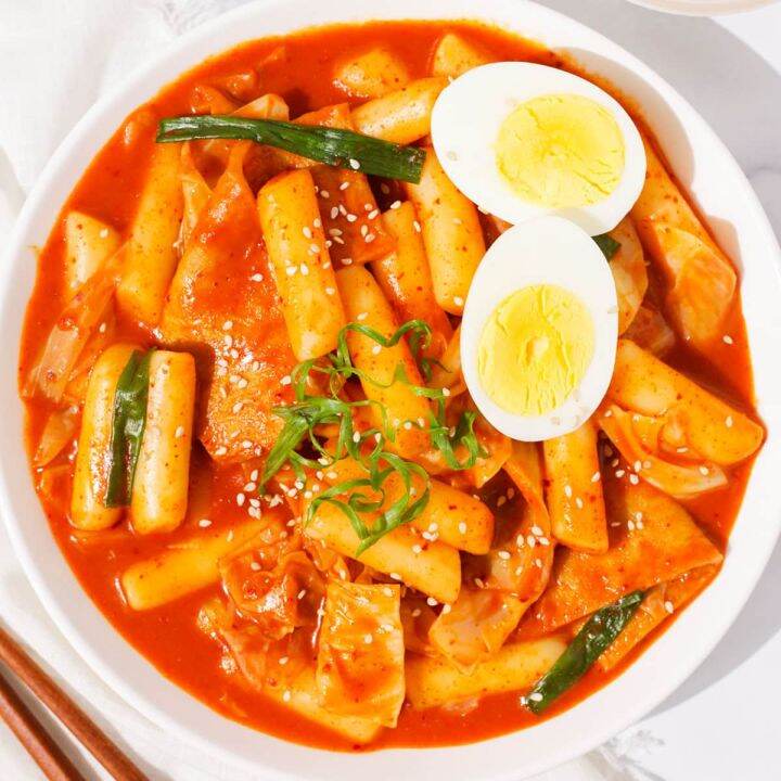 ต๊อกบกกี-สตรีทฟู๊ดเกาหลียอดฮิต-cj-bibigo-tteokbokki-3-flavor-cheese-sweet-amp-spicy-hot-amp-spicy-ขนาด125g-360g