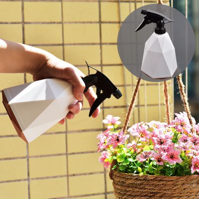【CC】 2020 New Watering Can Gardening Tools Adjustable Spray Bottle Balcony Waterers Sprinkler