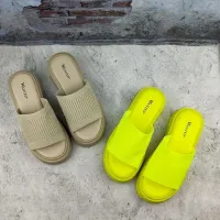 【ready stock】2022 new European and American style casual flat-bottomed thick-soled sandals and slippers womens large size shoes