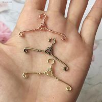 ♦▲﹉ 10PCS/pack Vintage Metal Mini Doll Clothing Hanging Hangers DIY Handmade Crafts Accessories