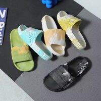 COD  ☃Kanyes Yeezy Slides รองเท้าแตะชายหาด กันลื่น ไซซ์ 36-45✺