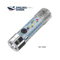 SmilingShark ไฟฉายไฟฉายไฟฉายจิ๋ว SD1028,ไฟฉายสูงกลางแจ้งไฟฉายถ่ายภาพระยะยาวขนาดใหญ่ USB แบบพกพาชาร์จไฟได้ไฟแฟลช LED ซูมได้6โหมดแคมป์ปิ้งฉุกเฉินตกปลาเดินป่าชาร์จเร็วความจุสูง