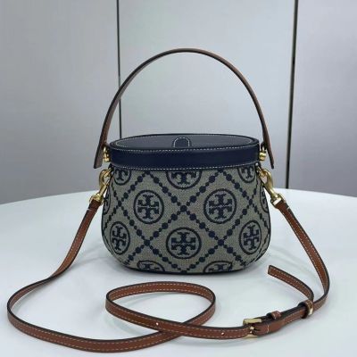 2023 new Tory Burch T Monogram Mini Round Bucket Bag Tote Single Shoulder Bag Crossbody bag