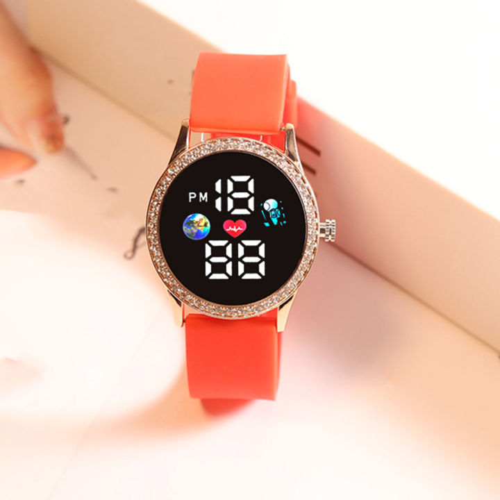 สายรัดปรับได้การอ่านที่ชัดเจนสำหรับคู่รัก-jam-tangan-digital-led-ประกายจอแสดงผลนำนาฬิกาข้อมืออย่างแม่นยำ