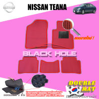 Nissan Teana ปี 2004 - ปี 2008 พรมรถยนต์Teana พรมเข้ารูปสองชั้นแบบรูรังผึ้ง Blackhole Double Mat (ชุดห้องโดยสาร)