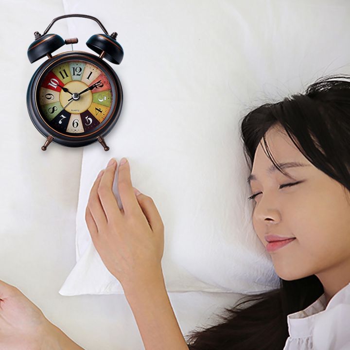wake-up-bedroom-durable-vintage-og-battery-operated-non-ticking-alarm-clock